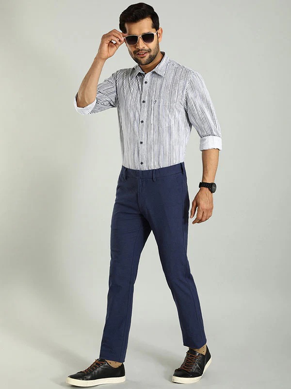 Indian Terrain Men's Slim Fit Solid Navy Trousers